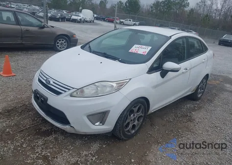 2011 Ford Fiesta Sel z USA, uszkodzony, nr VIN 3FADP4CJ7BM212926